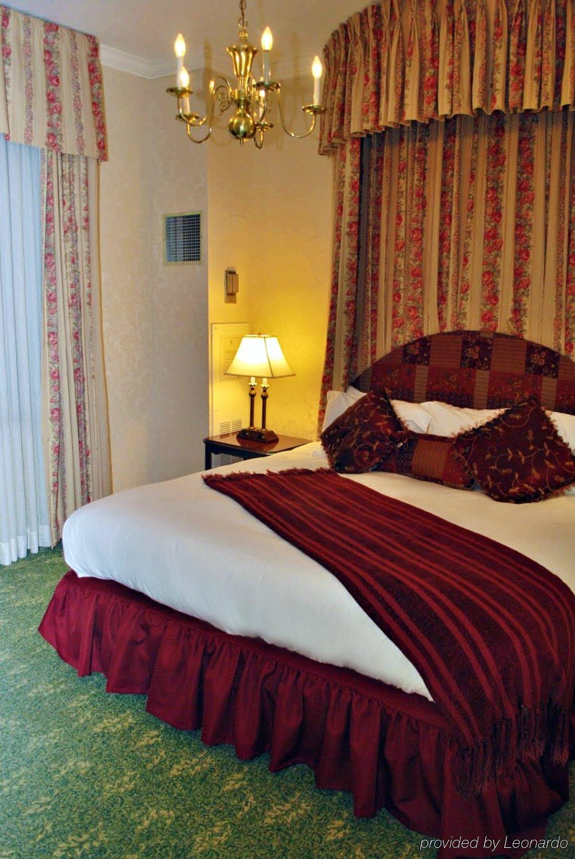 Hawthorne Hotel Salem Szoba fotó